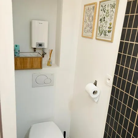 Le Marguerite & Le Melange Savant * Ruan